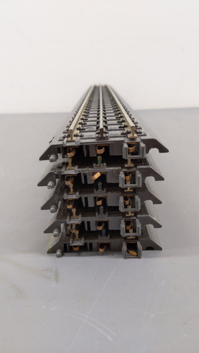 MTH 40-1019 O RealTrax - 30" Straight Section (5) VG