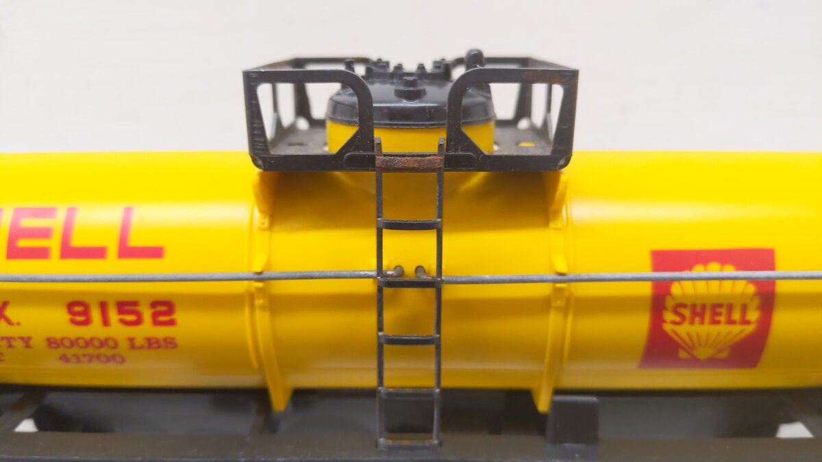 Lionel O Gauge Assorted Freight Cars: 9152, 19301, 19308 [3] VG