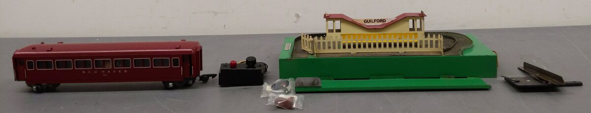 American Flyer 766 Vintage S Animated Station VG