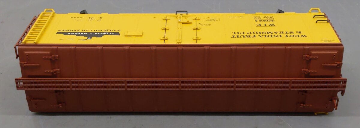 Aristo-Craft 46244 G Scale West India Fruit Boxcar #46224 EX/Box