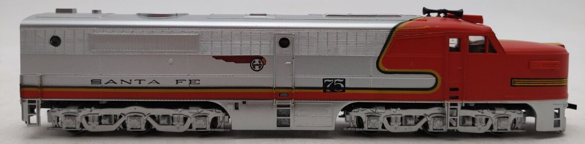 Athearn 3305 HO Scale Santa Fe PA-1 Powered Diesel Locomotive #75 EX/Box
