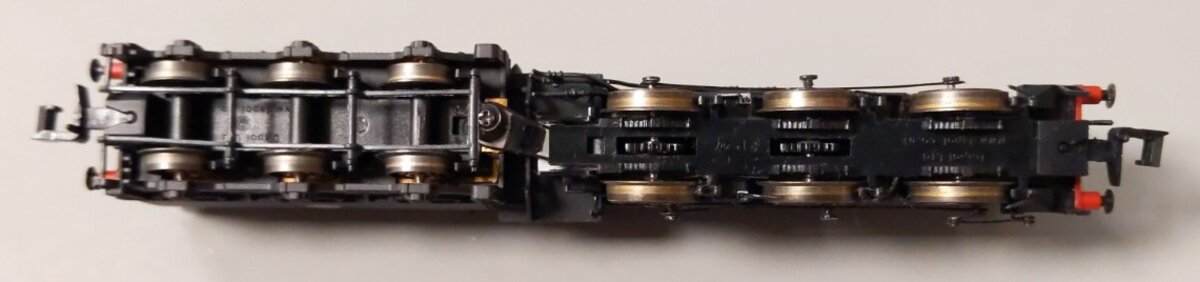 Dapol ND-076B N Scale British Railway Late Crest Steam Locomotive #33040 LN/Box