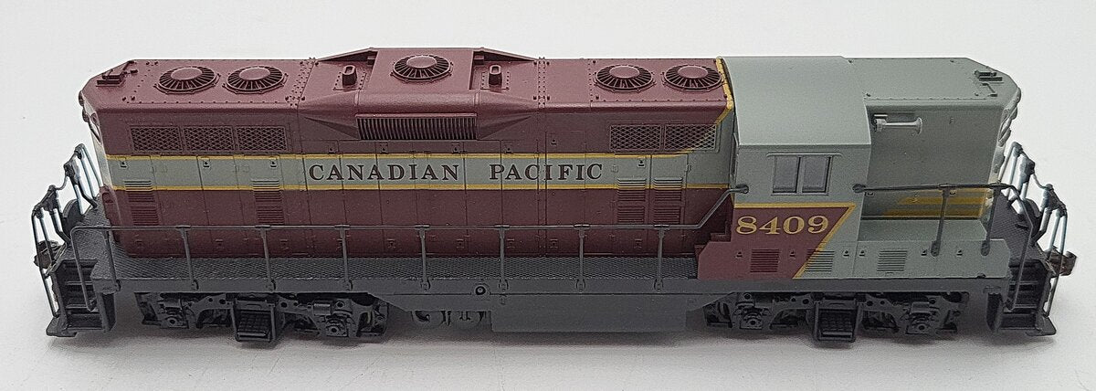 Atlas 8206 HO Scale Canadian Pacific GP-7 Diesel Locomotive  #8409 EX/Box