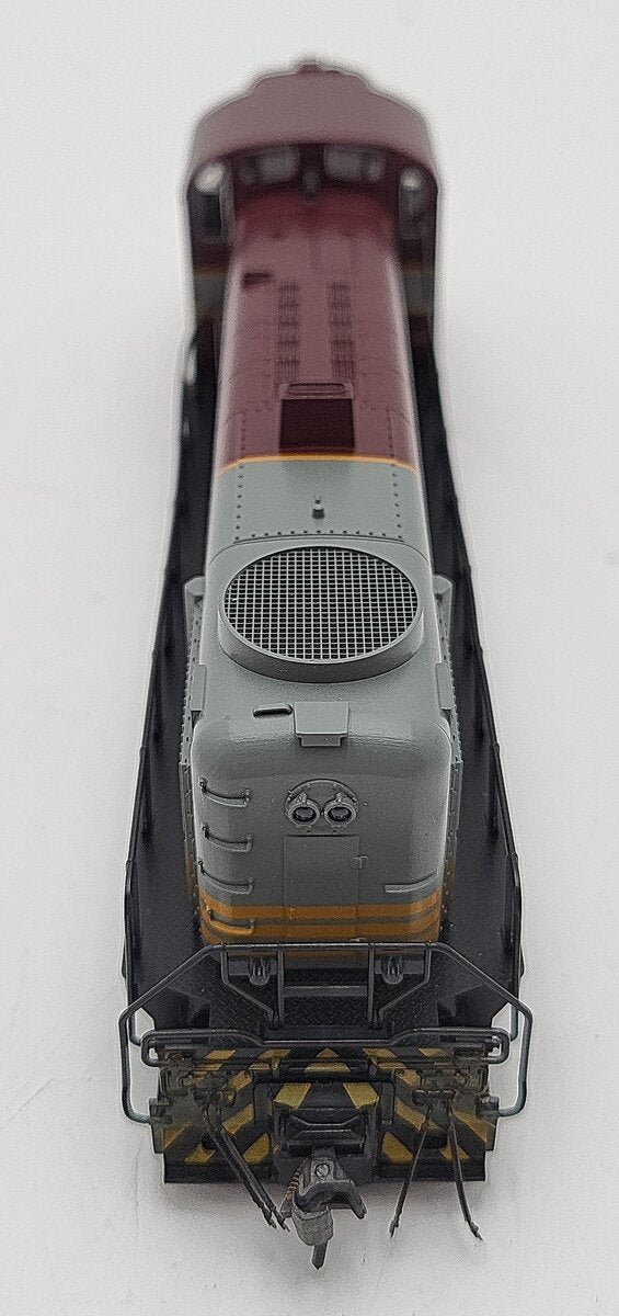 Atlas 8150 HO Scale Canadian Pacific RS-3 Diesel Locomotive #8436 EX/Box