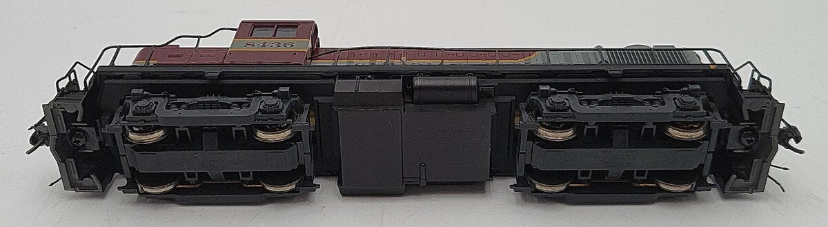 Atlas 8150 HO Scale Canadian Pacific RS-3 Diesel Locomotive #8436 EX/Box