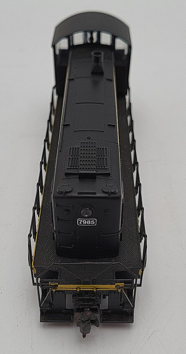 Atlas 8271  HO Gauge Canadian National S-4 Diesel Locomotive #7985 EX/Box