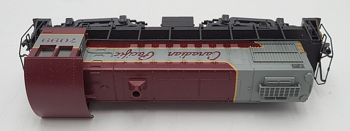 Atlas 8281 HO Canadian Pacific S4 Diesel Switcher Locomotive #7099 EX/Box