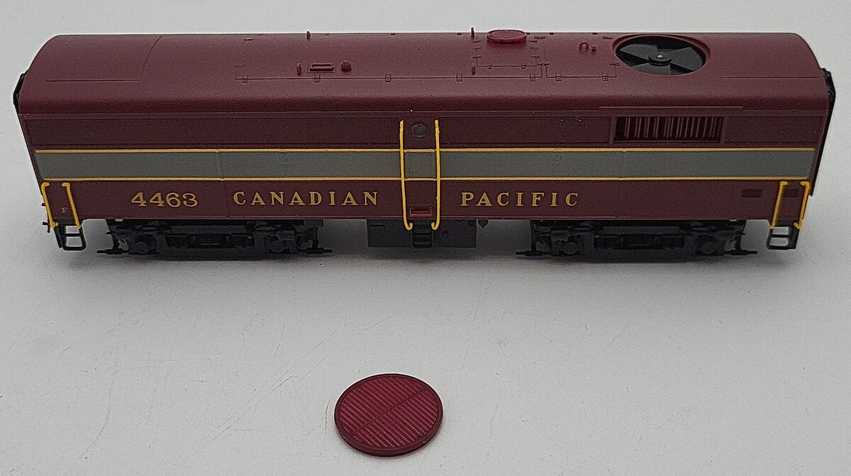 Life Like HO Scale Canadian Pacific Dummy Diesel Locomotive #4463 EX