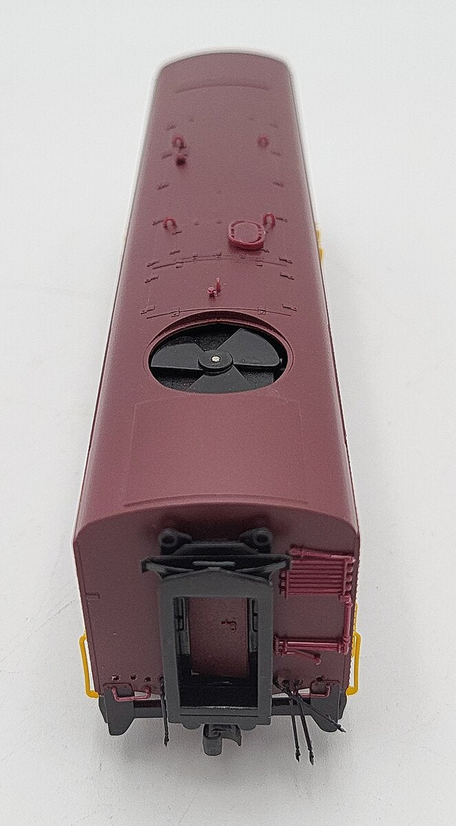Life Like HO Scale Canadian Pacific Dummy Diesel Locomotive #4463 EX