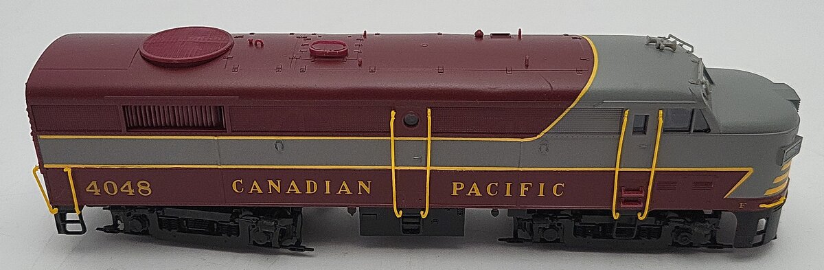 Life Like HO Scale Canadian Pacific Diesel Locomotive #4048 EX