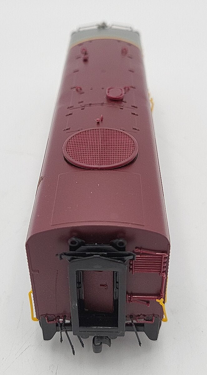 Life Like HO Scale Canadian Pacific Diesel Locomotive #4048 EX