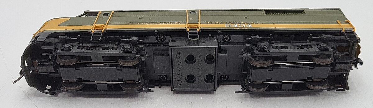Life Like HO Scale Canadian National Non-powered Diesel Locomotive #9404 EX