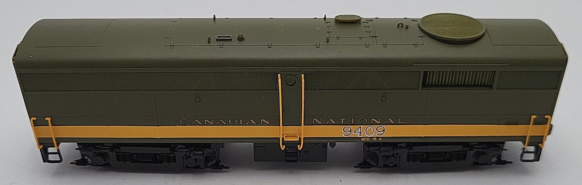 Life Like HO Scale Canadian National Dummy Diesel Locomotive #9409 EX