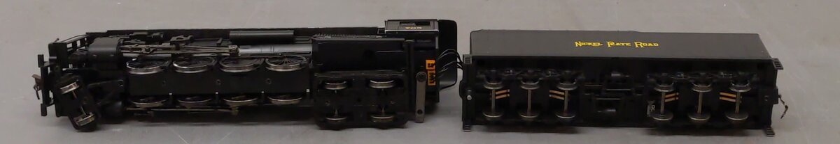 Bachmann 52401 HO Nickel Plate 2-8-4 Berkshire Steam Loco & Tender w/Sound & DCC EX/Box
