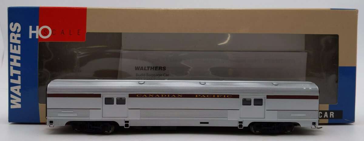 Walthers 932-6409 HO Scale Canadian Pacific 73' Budd Baggage Car LN/Box