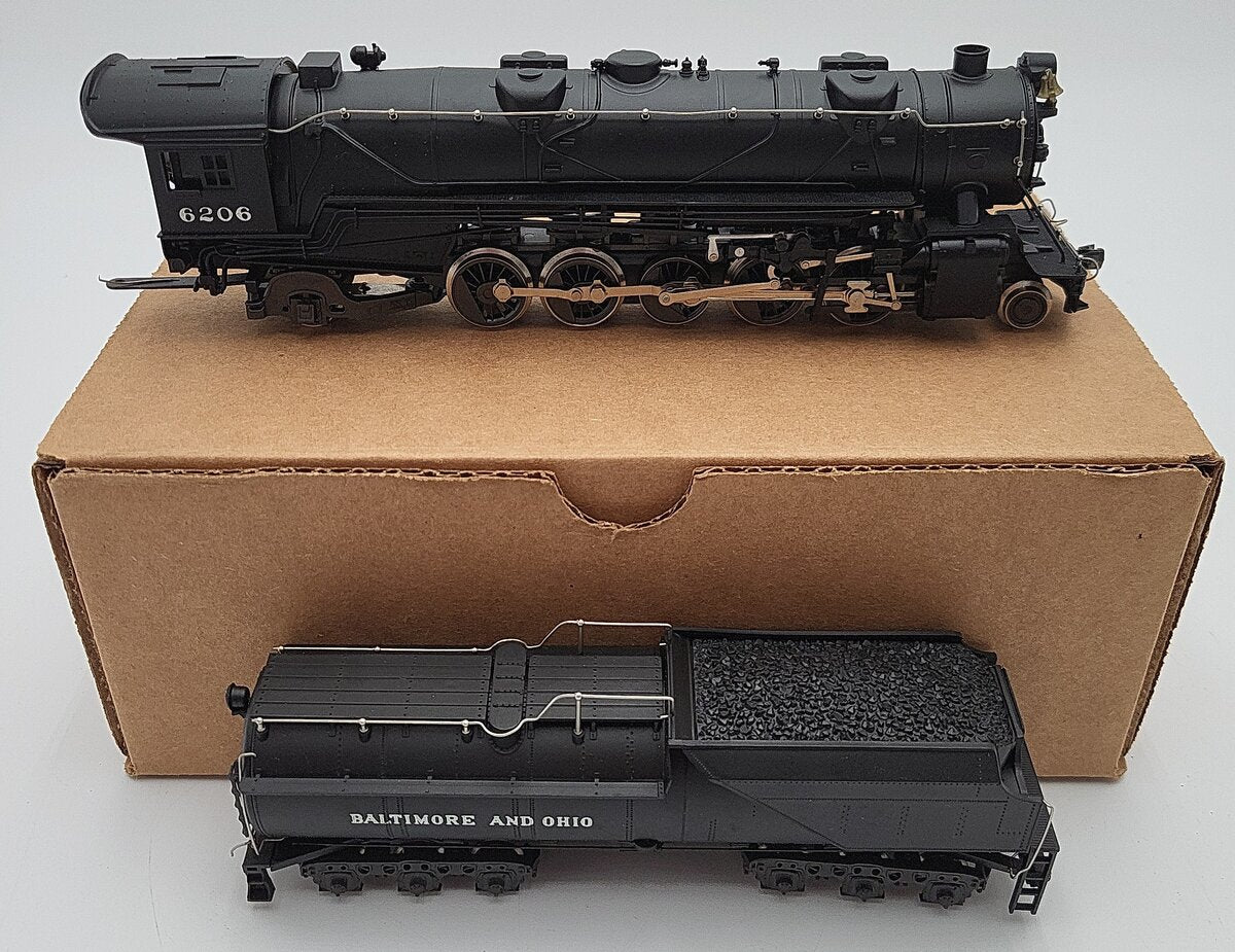 AHM 5099 HO Baltimore & Ohio 2-10-2 Steam Locomotive & Tender EX/Box