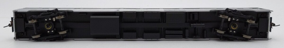 Walthers 932-6388 HO Scale New York Central 85' Budd 52 Seat Coach Car LN/Box