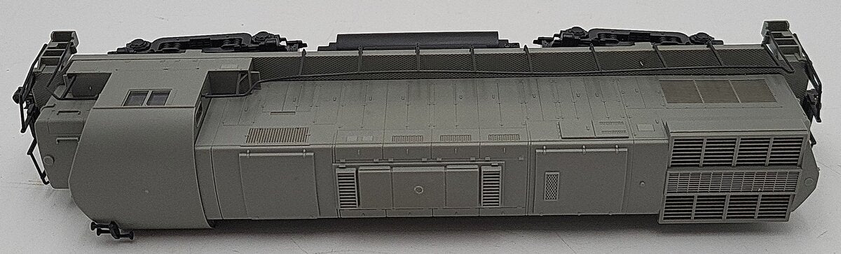Atlas 8050 HO Undecorated C-424 Diesel Locomotive EX/Box