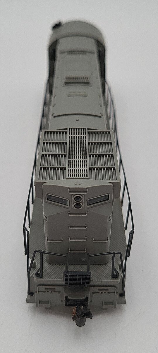 Atlas 8050 HO Undecorated C-424 Diesel Locomotive EX/Box