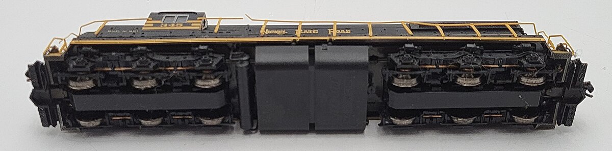 Life Like HO Scale Nickel Plate Road Diesel Locomotive #345 VG