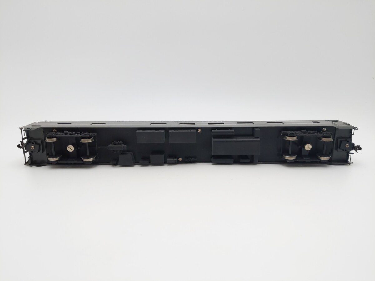 Soho 1604 HO New York Central Atlantic Shore Buffet-Lounge Passenger Car/Box