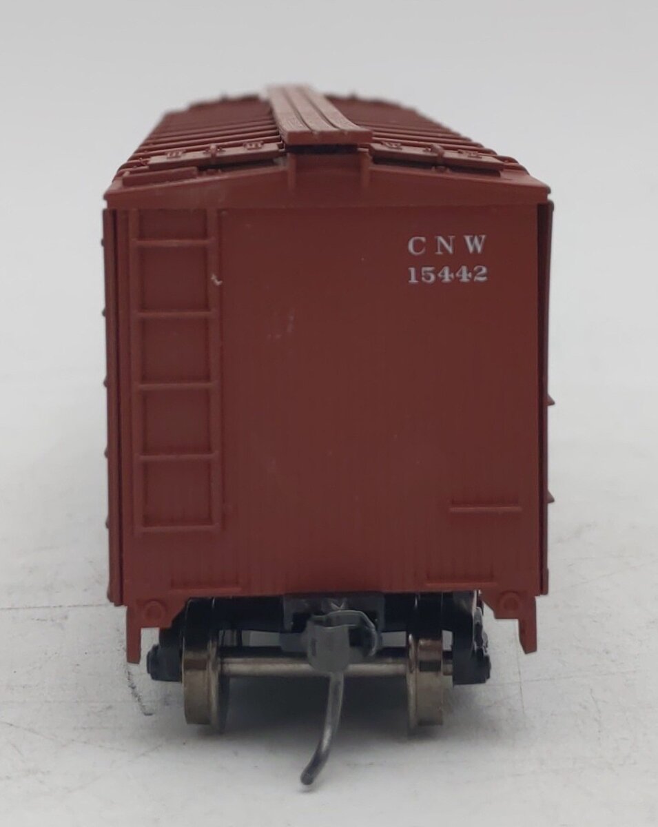 Accurail 4856 HO Chicago and North Western 40' Wood Reefer Kit #15442 NIB