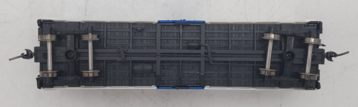 Accurail 11042 HO Scale Soo Line 1966 Hinge-Door Refrigerator Car #11042 NIB