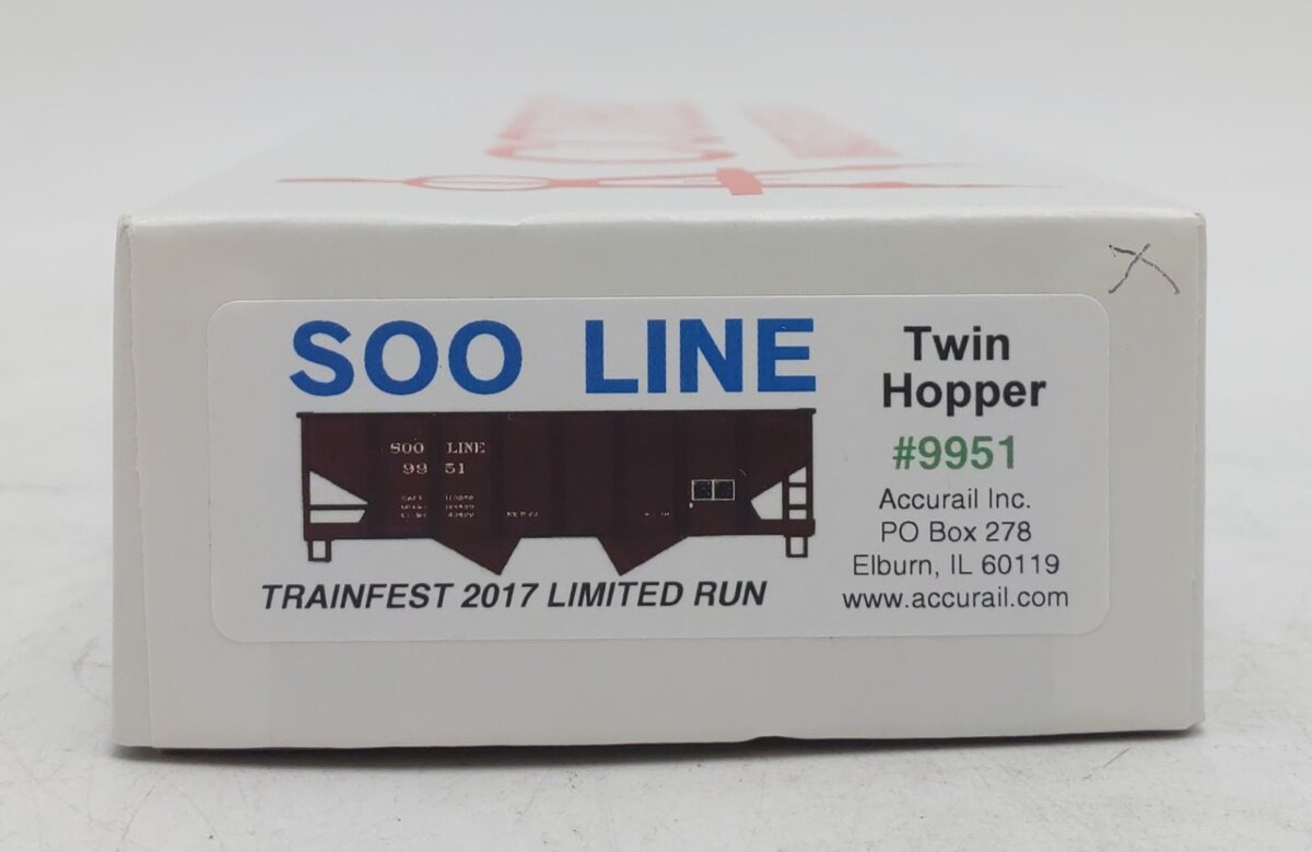 Accurail HO Scale Soo Line Twin Hopper w/ Coal Load #9951 EX/Box