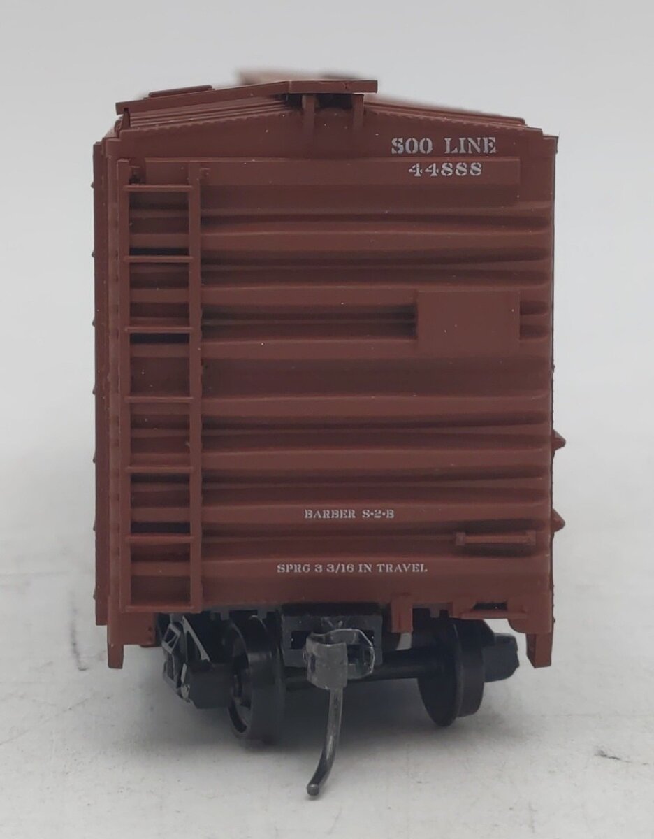 Accurail HO Scale Soo Line Oxide Red 40' Steel Boxcar #44888 NIB