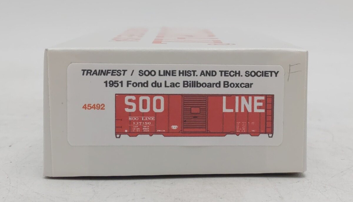 Accurail HO Scale Soo Line 1951 Fond du Lac Billboard Boxcar #45492 NIB