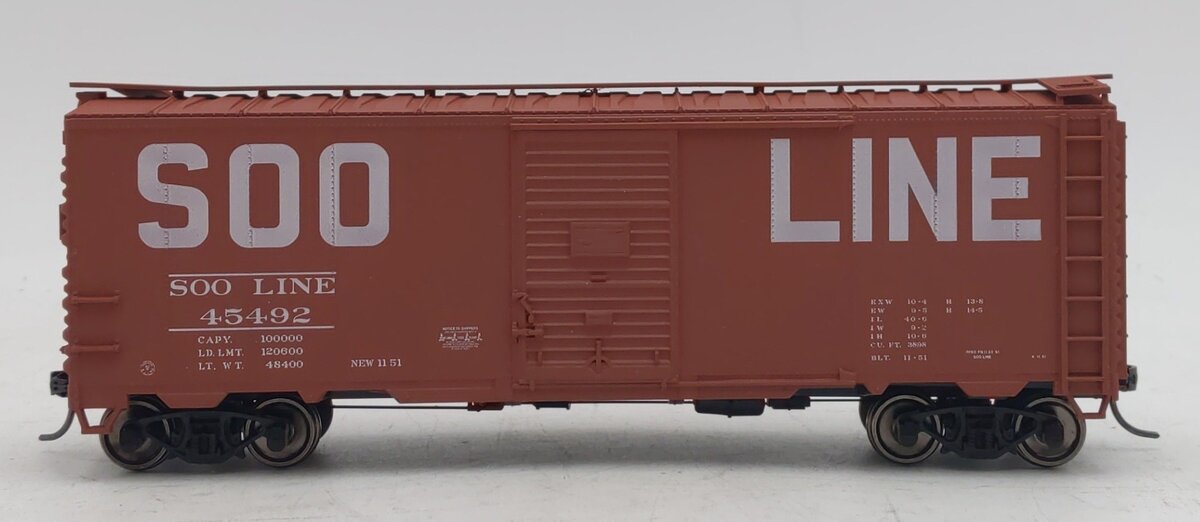 Accurail HO Scale Soo Line 1951 Fond du Lac Billboard Boxcar #45492 NIB
