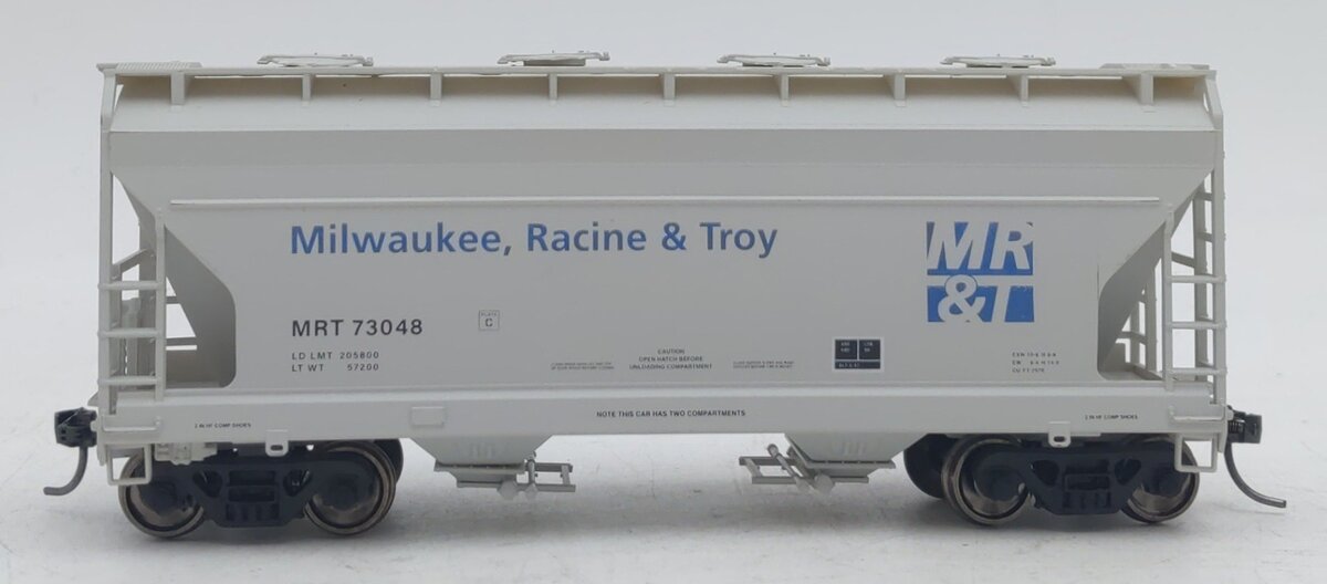 Accurail 84234 HO Scale MRT ACF 2-Bay Covered Hopper #73048 NIB