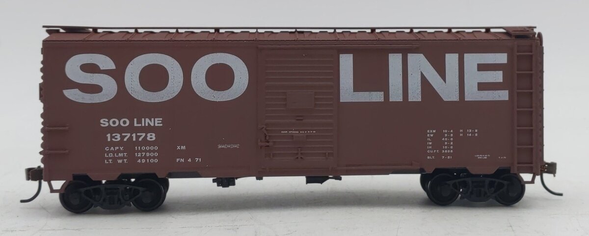 Accurail HO Scale Soo Line 1971 Repaint Fdul Sliding Door Boxcar #137178 NIB