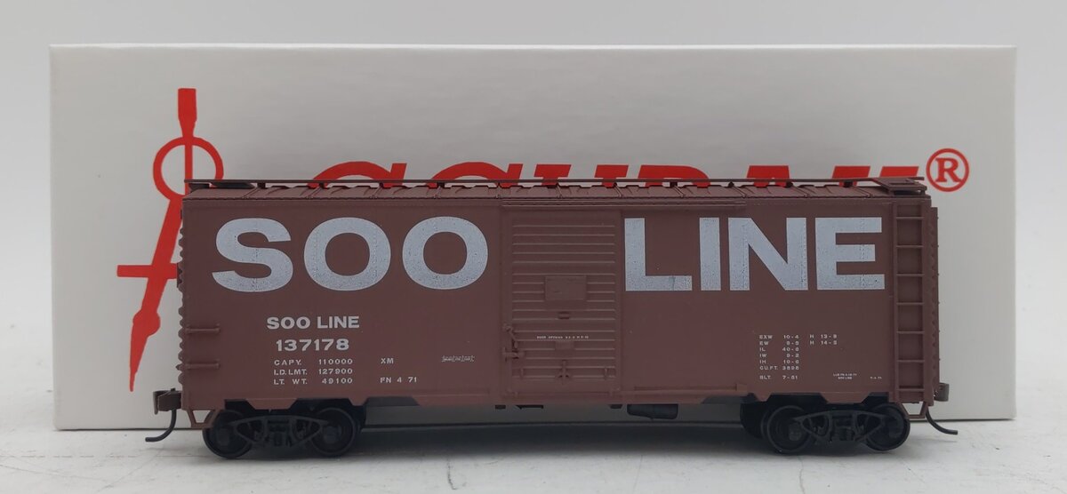 Accurail HO Scale Soo Line 1971 Repaint Fdul Sliding Door Boxcar #137178 NIB