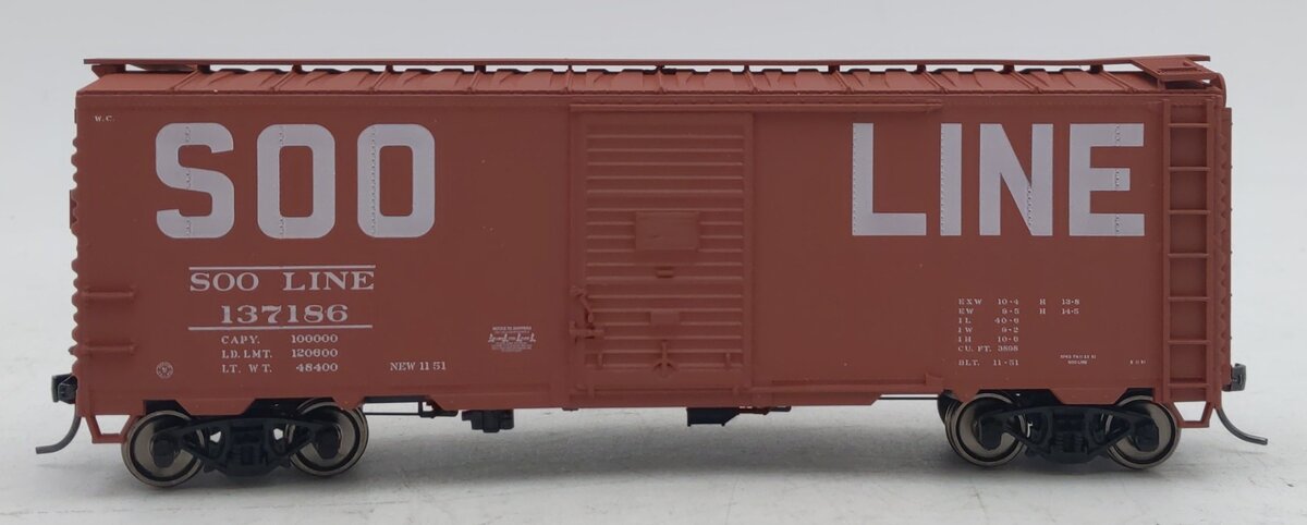 Accurail HO Soo Line Fond du Lac Billboard Boxcar #137186 NIB