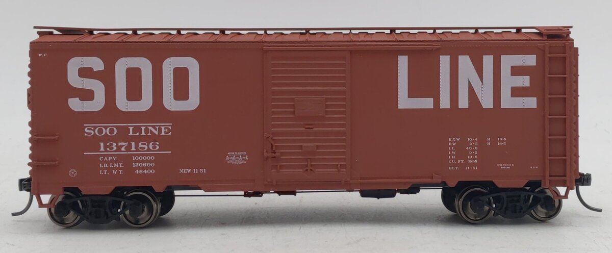 Accurail HO Soo Line Fond du Lac Billboard Boxcar #137186 NIB