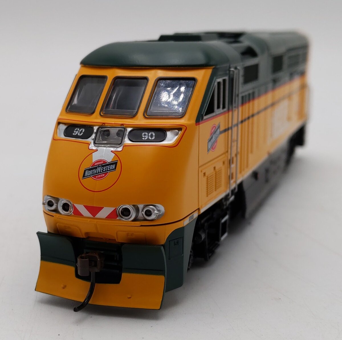 Athearn 64728 HO METX RTR F59PHI Diesel Locomotive with DCC & Sound #90 LN/Box