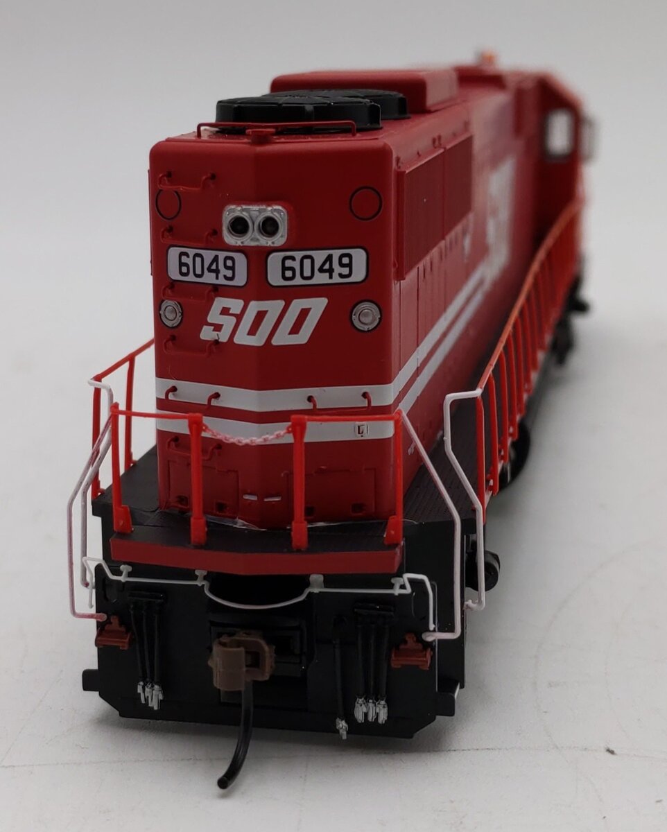 Athearn ATH72142 HO Scale SOO Line SD60 Diesel Locomotive W/ Sound #6049 LN/Box
