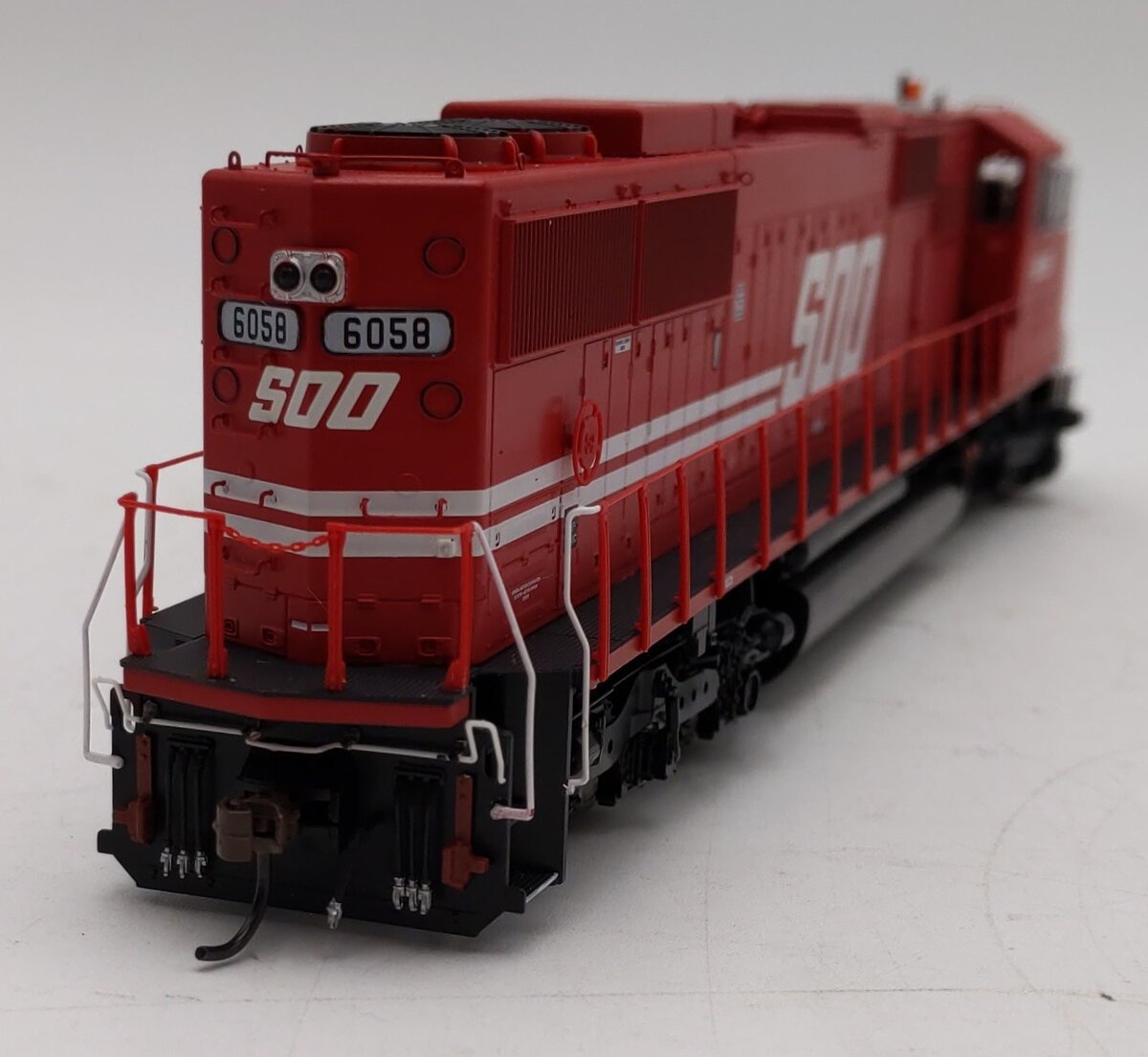 Athearn G75521 HO SOO Line SD60M Tri-Clops Diesel Locomotive #6058 w/ Sound EX/Box