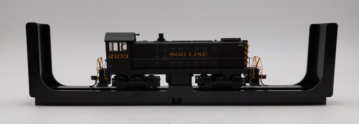 Atlas 10002462 HO Scale Soo Line Alco S-2 Diesel Locomotive Gold Series #2103 LN/Box