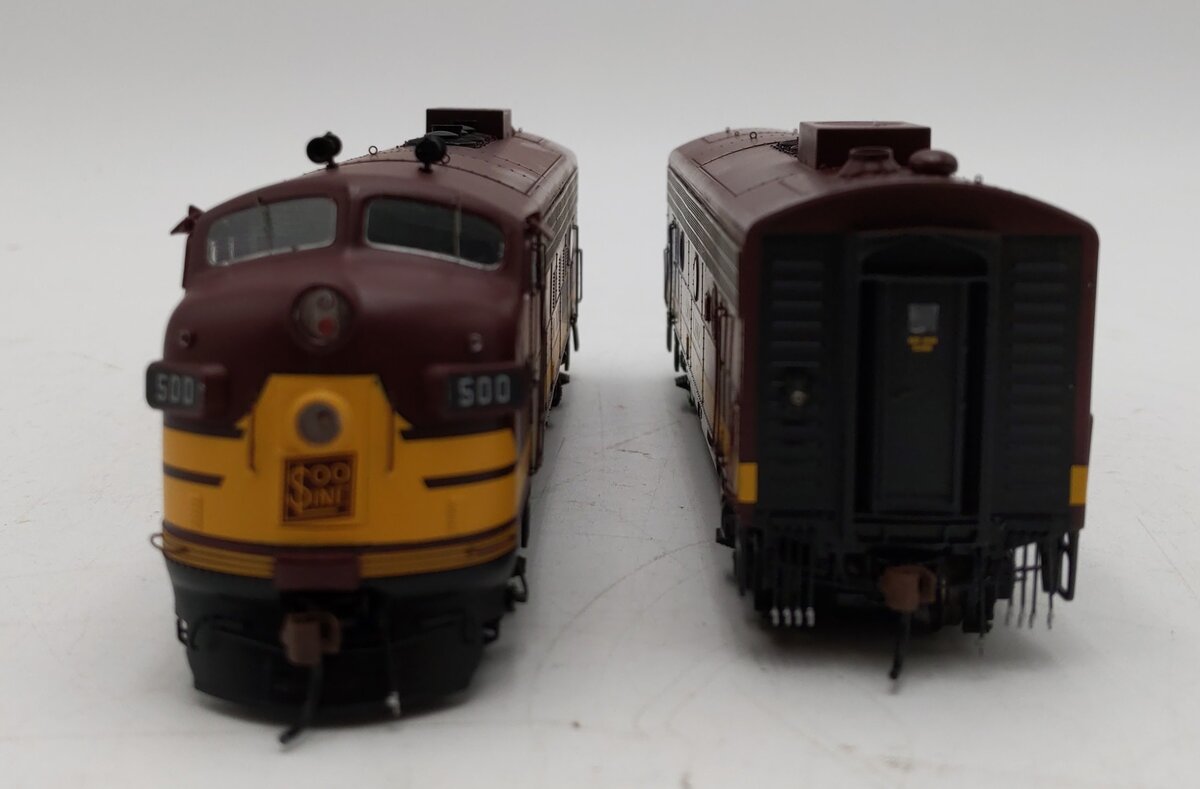 Athearn 22645 HO SOO Line FP7A/F7B with DCC & Sound Passenger ##500A/B LN/Box