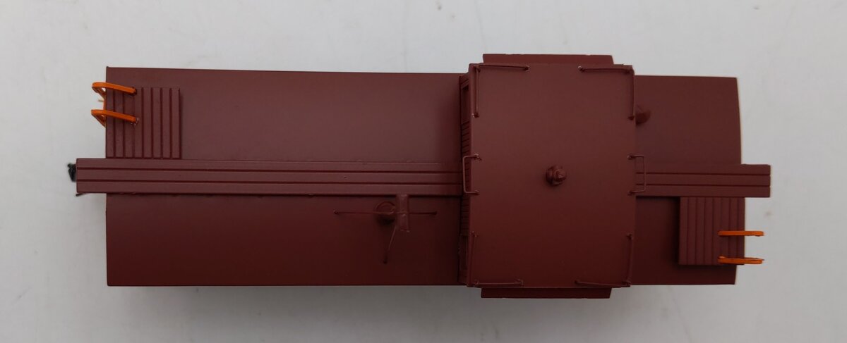 Walthers 920-103461 HO Duluth South Shore & DM&IR Class G2 Wood Caboose #566 LN/Box