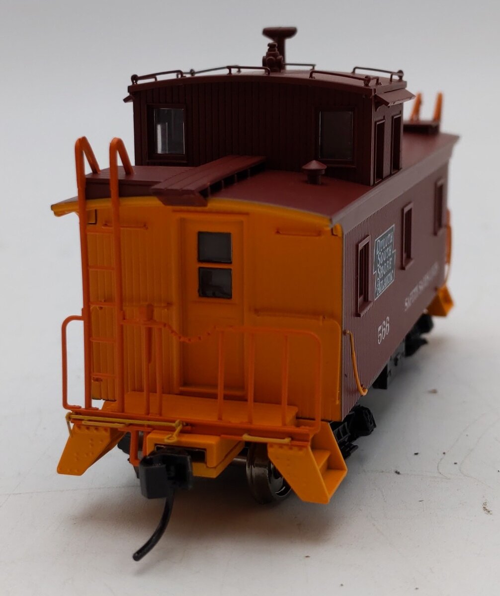 Walthers 920-103461 HO Duluth South Shore & DM&IR Class G2 Wood Caboose #566 LN/Box