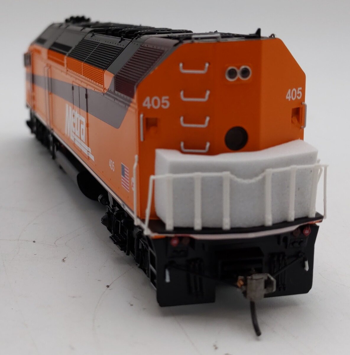 Atlas 10004160 HO Metra Gold MP-36 Diesel Locomotive #405 LN/Box