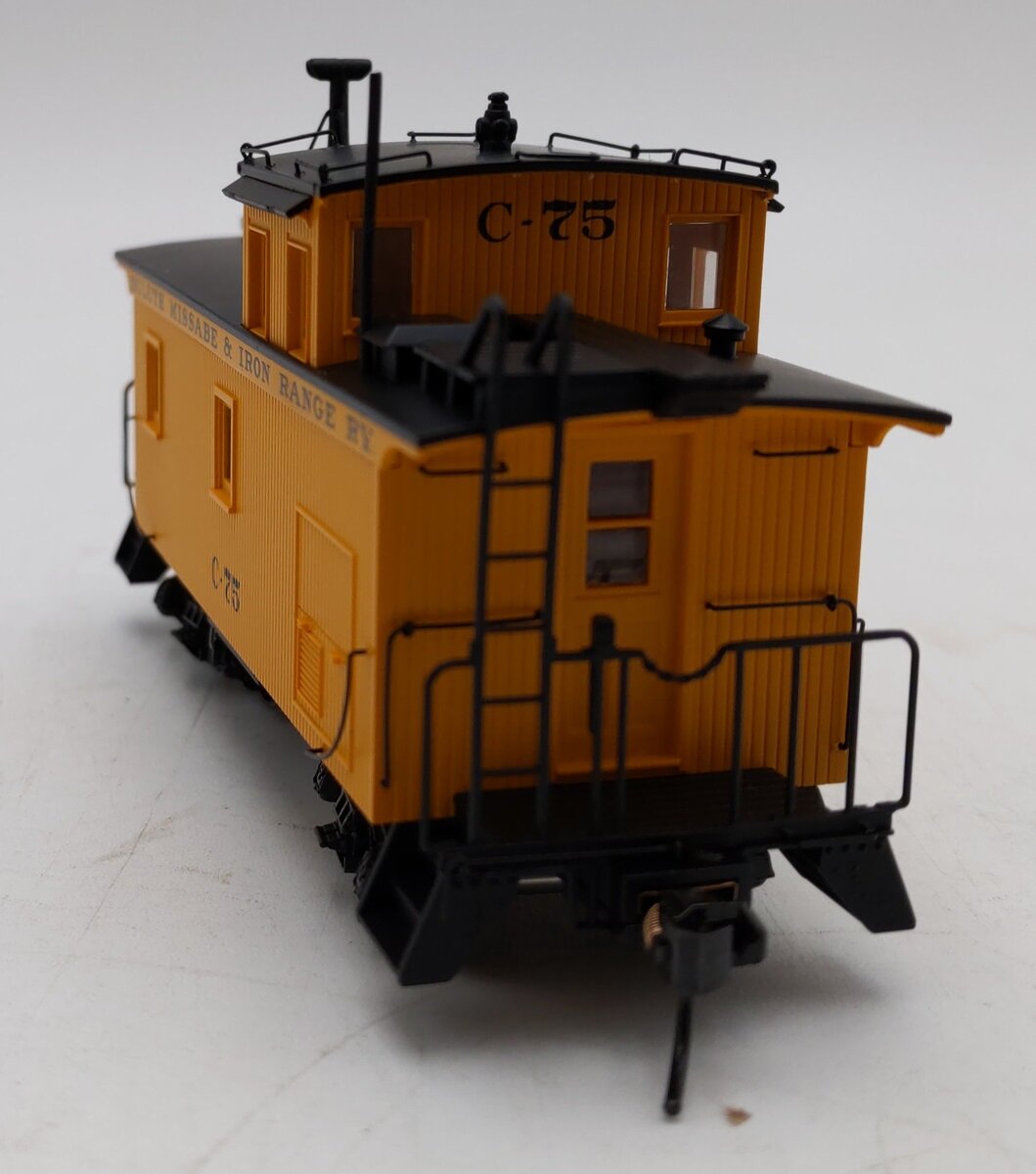 Walthers 920-103451 HO Duluth, Missabe & Iron Range Class G2 Wood Caboose #C-75 LN/Box
