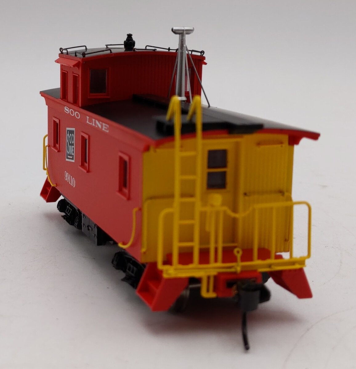 Walthers 920-103469 HO Soo Line DM&IR Class G2 Wood Caboose #99110 LN/Box