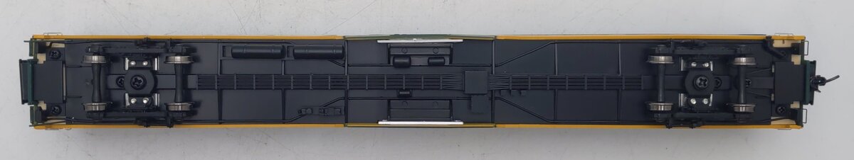 Kato 35-6032 HO Scale CNW Bi-Level 4 Window Passenger Coach Car EX/Box