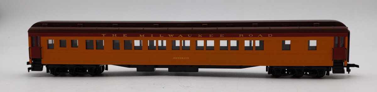 THC HO Scale 49407 Milw. Road Heavyweight 12-1 Sleeper LN/Box