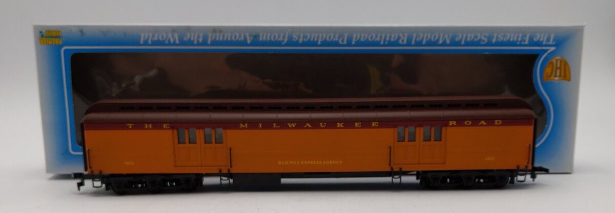 IHC 49400 HO Scale Milwaukee Road Heavyweight Baggage LN/Box