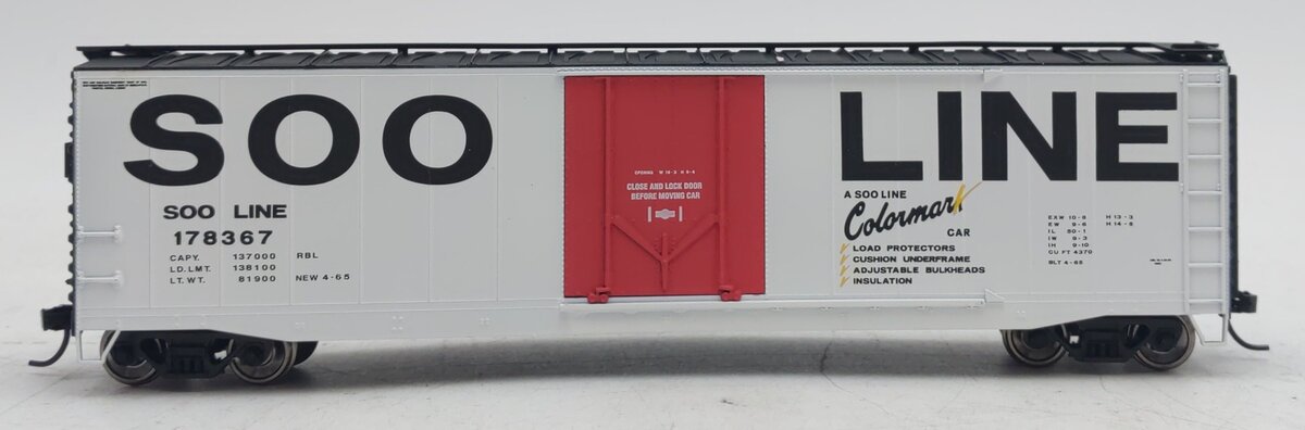 Rivarossi HR6367 HO Soo Line 50ft Boxcar with Plug Door and Roofwalk #178367 NIB